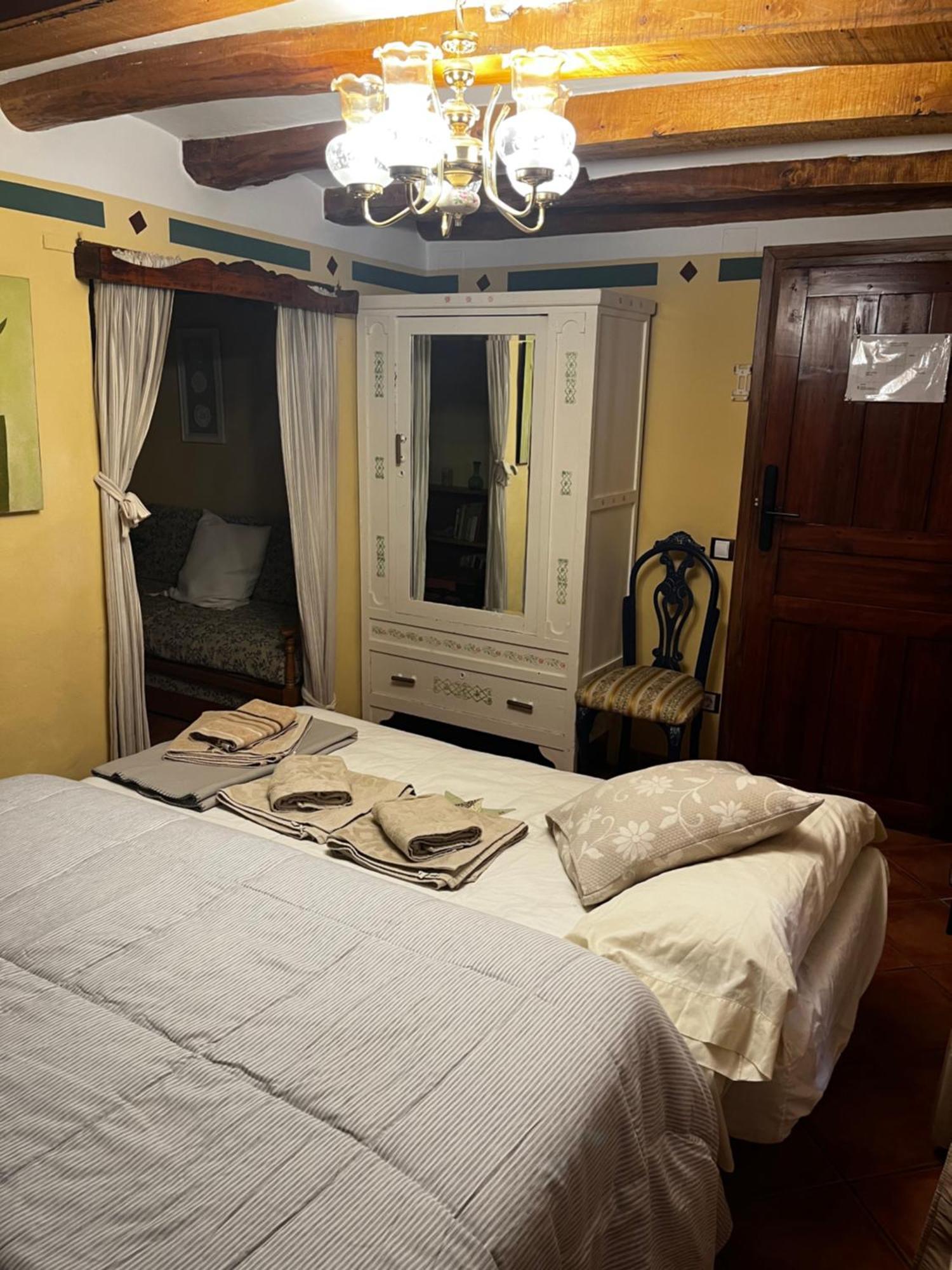 Hotel Casa De La Fuente Алькориса Экстерьер фото